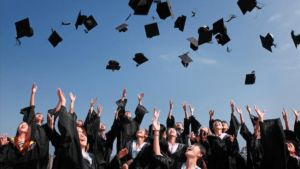 Eight Essential Money Tips for New Grads